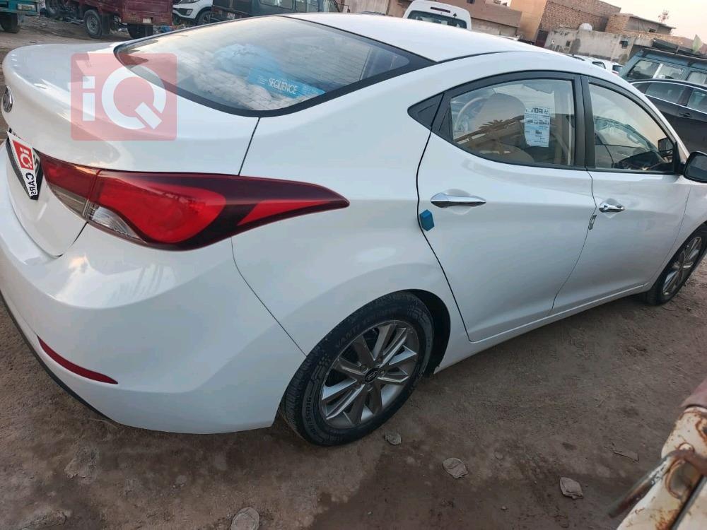 هيونداي النترا